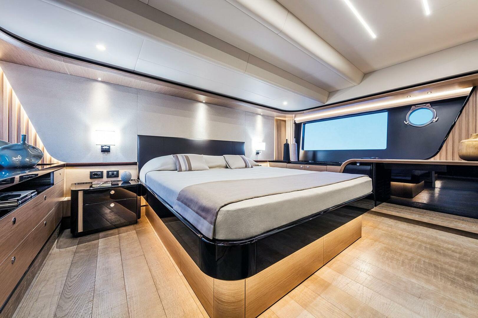 Slide: The Image of 2026 58 Absolute Navetta - Sistership VIP Stateroom - 4545573