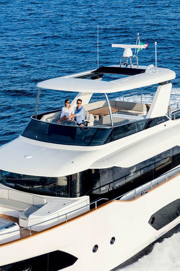 Slide: The Image of 2026 58 Absolute Navetta - Sistership Flybridge - 4545599