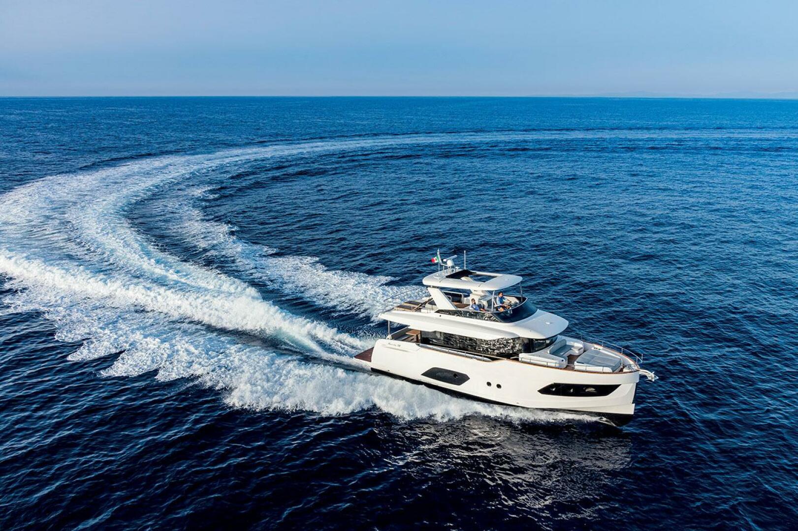 Slide: The Image of 2026 58 Absolute Navetta - Sistership Running Profile - 4545603