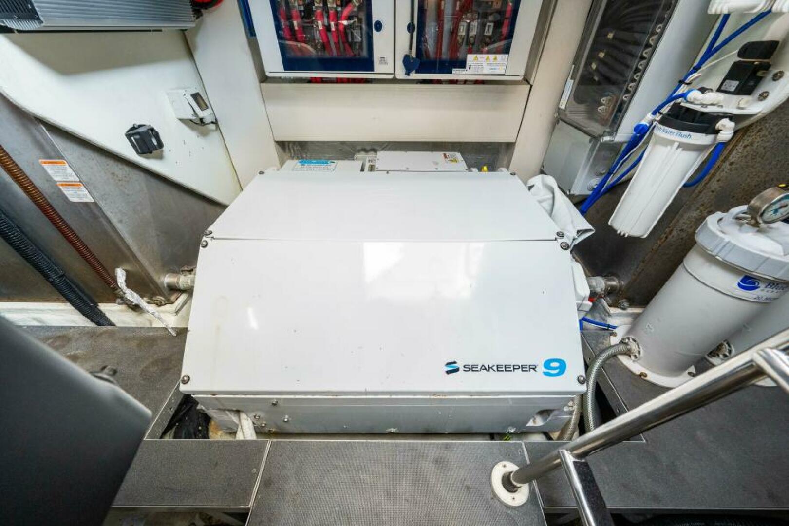 Slide: The Image of 2018 Absolute 60 Flybridge 'Mama's House' Seakeeper - 4796701