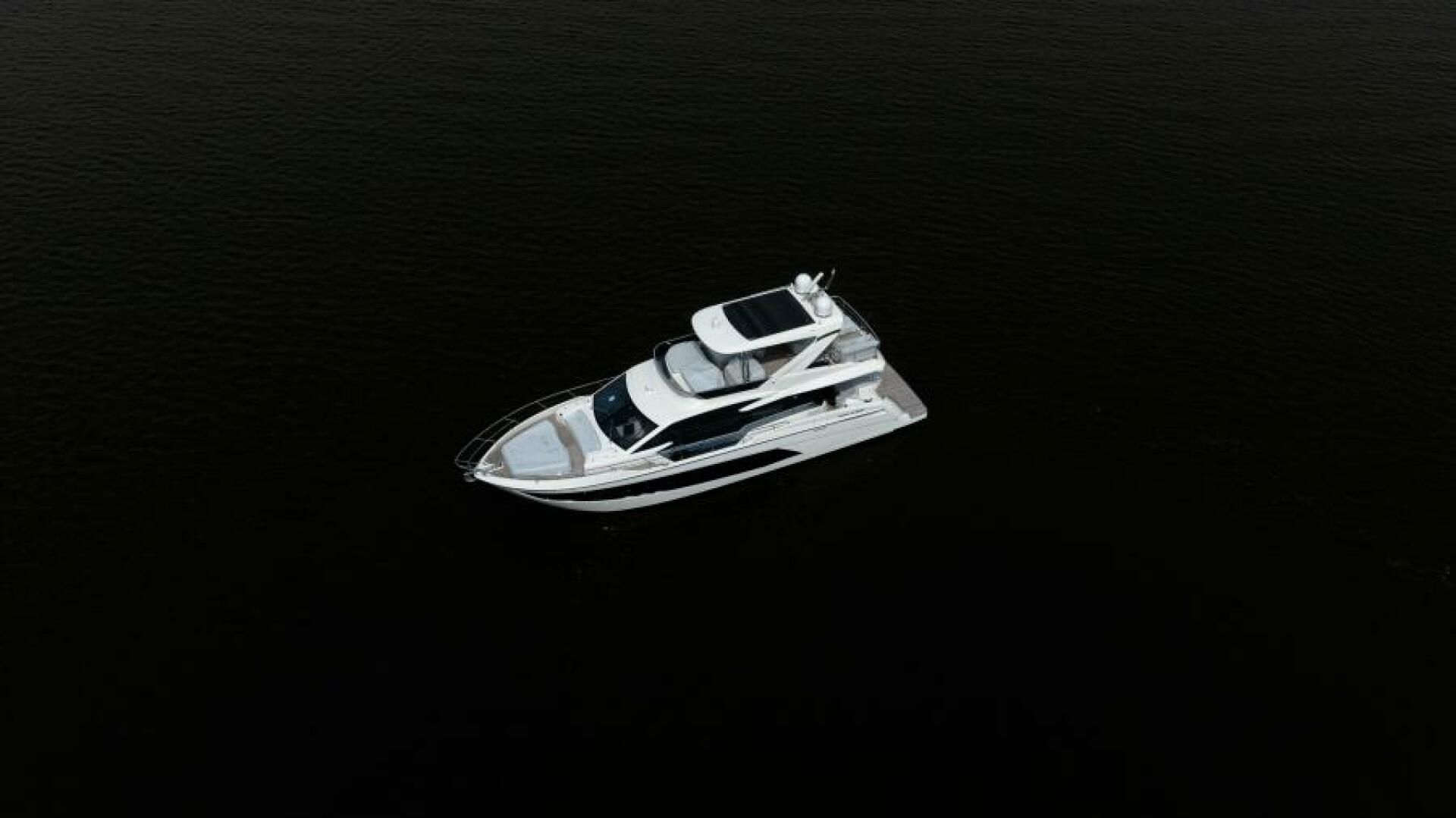 Slide: The Image of Absolute 62 Fly 2023 - 5365349