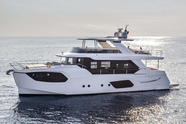 Slide: The Image of Absolute 68 NAVETTA 2024 - 2