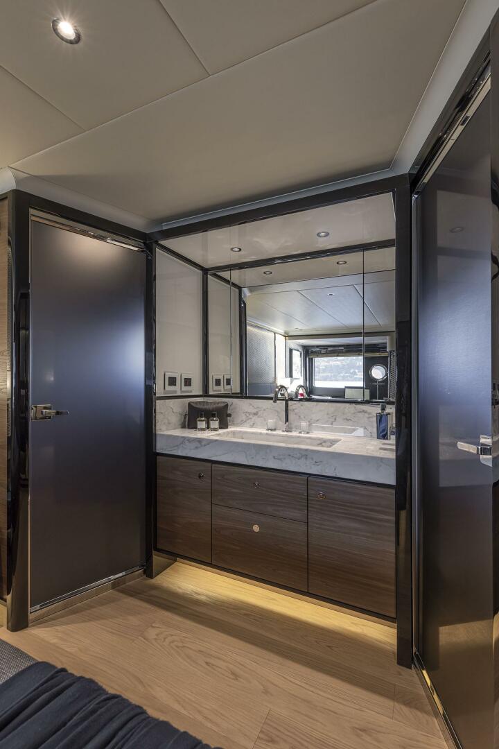 Slide: The Image of 2025 75 Absolute Navetta - Master Stateroom Head/Shower Stall - 4537184
