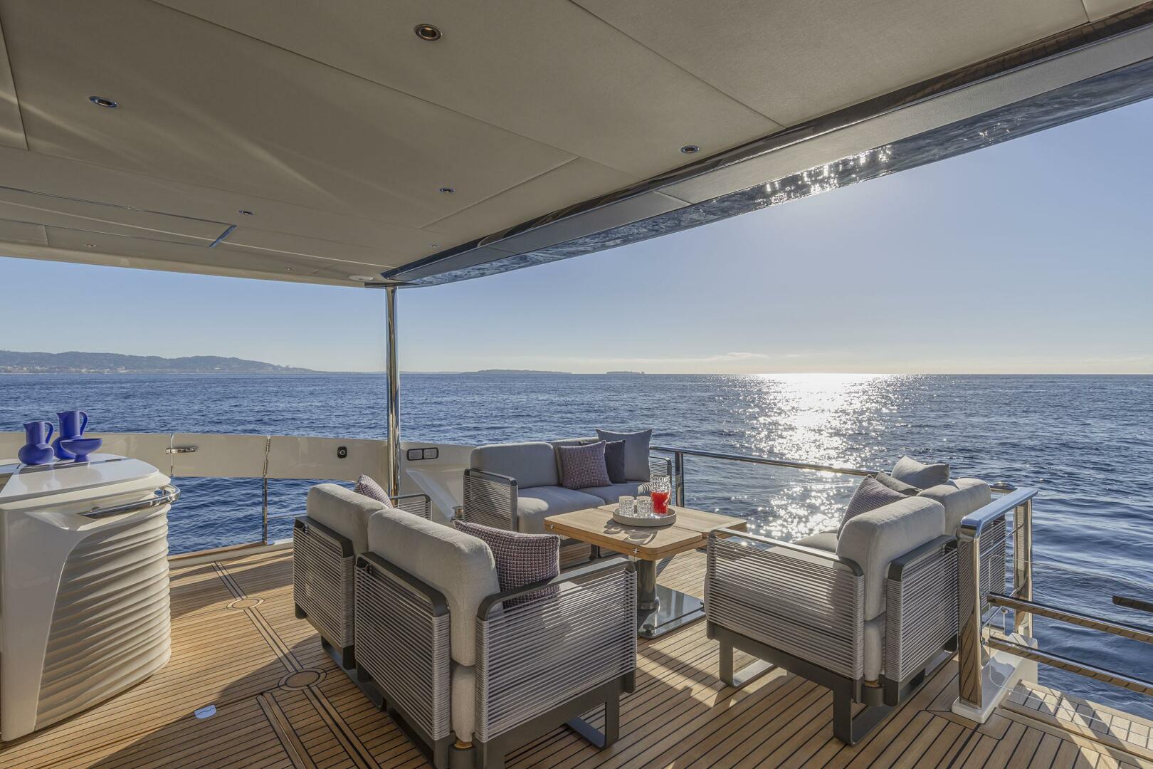 Slide: The Image of 2025 75 Absolute Navetta - Flybridge - 4537238