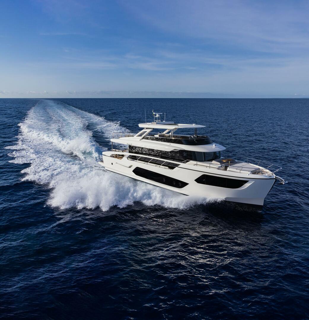 Slide: The Image of 2025 75 Absolute Navetta - Profile - 4535224