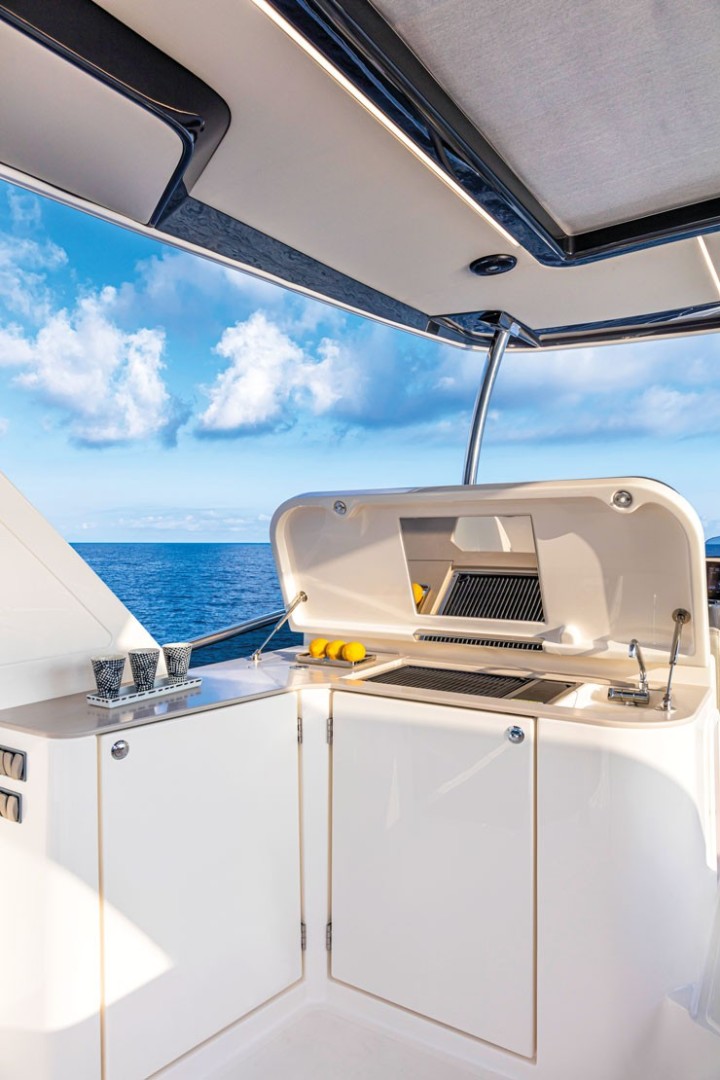 Slide: The Image of Absolute Navetta 52 2024 - 1710171