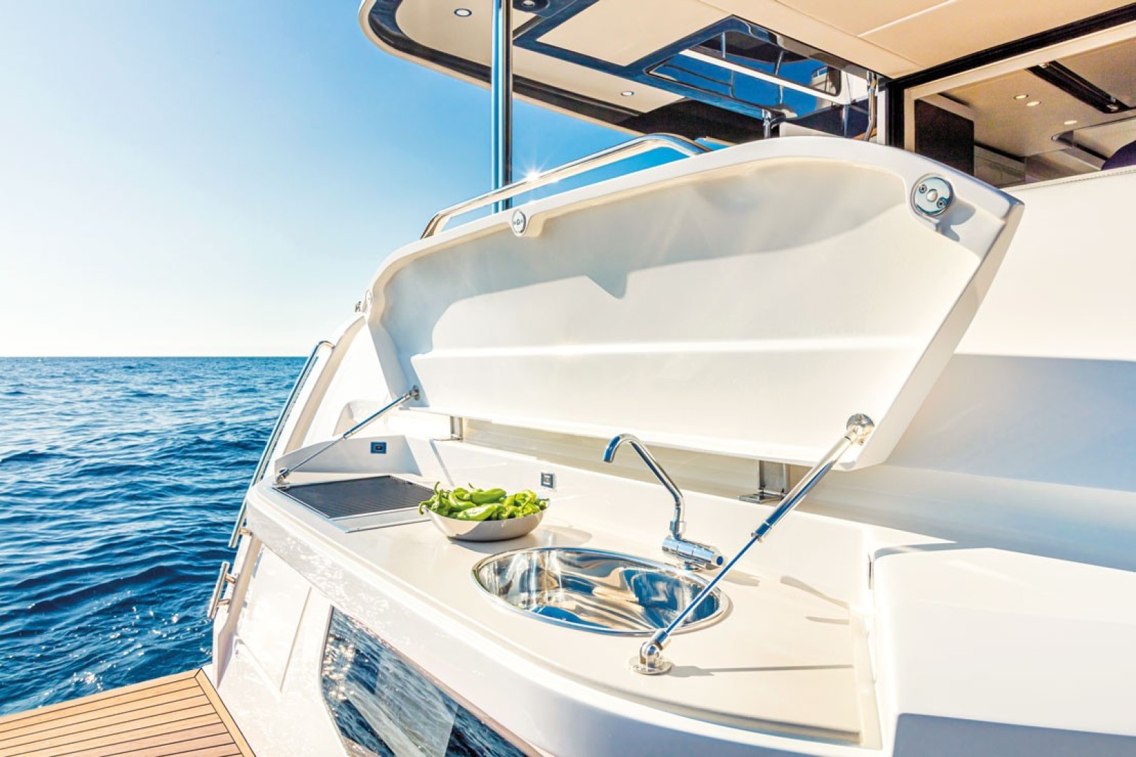 Slide: The Image of Absolute Navetta 52 2024 - 1710172