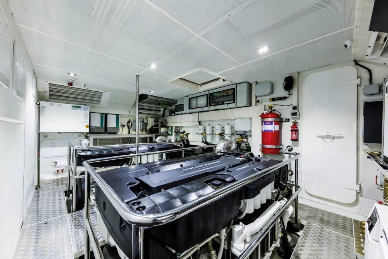 Slide: The Image of Engine Room - 1202168
