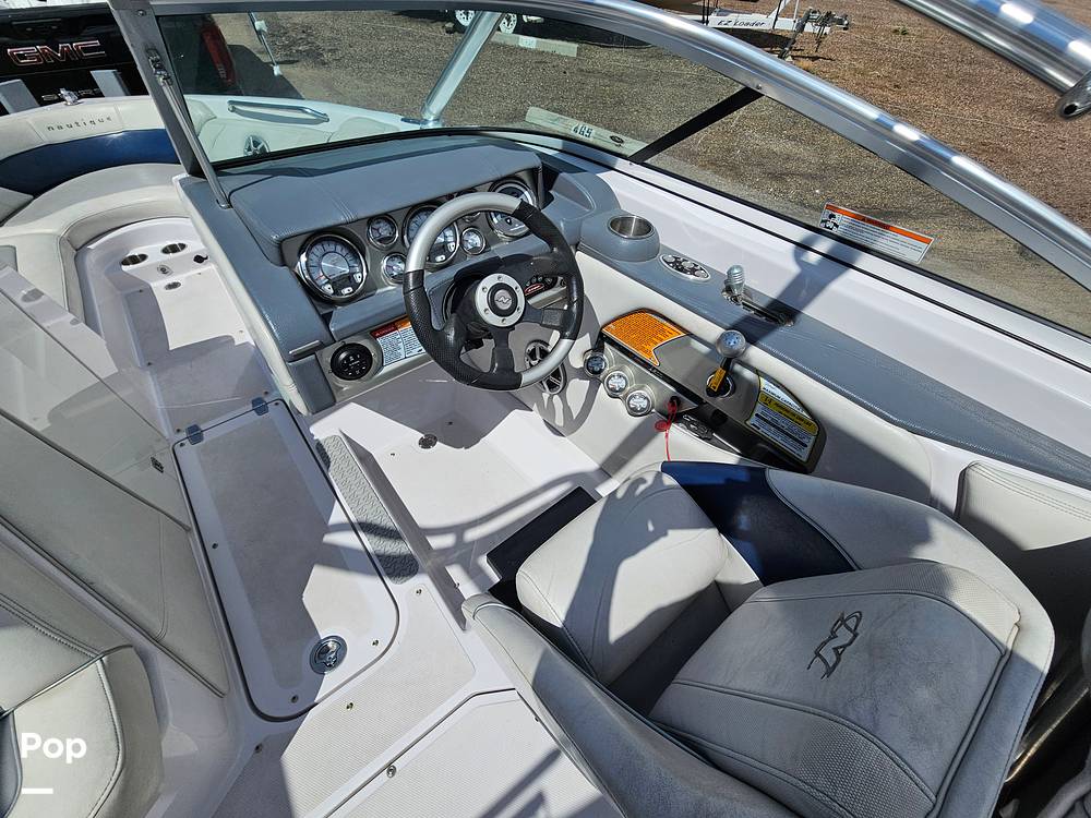 Slide: The Image of Air Nautique 236 Team Edition 2007 - 15442449