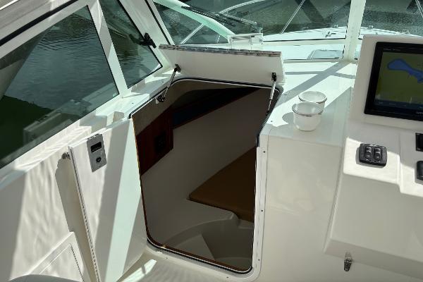 Slide: The Image of Companionway - 28