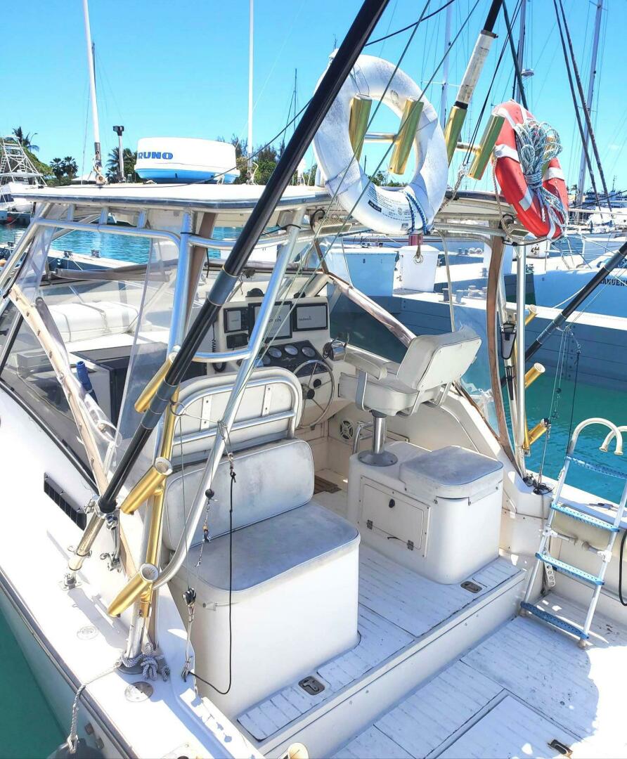Slide: The Image of Albemarle 280 Express Sport Fisherman 2001 - 5013917