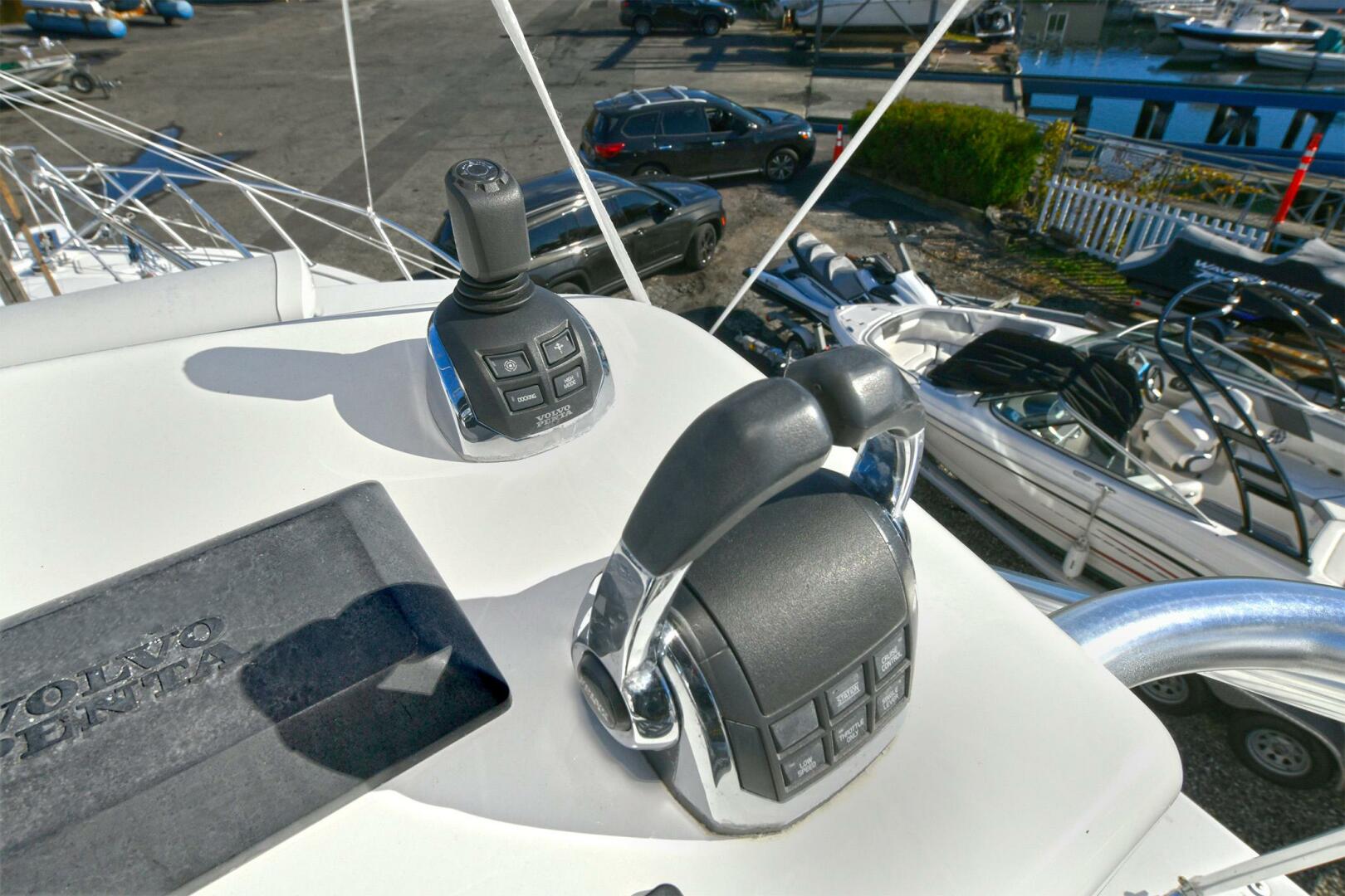 Slide: The Image of Albemarle 360 Express Fisherman 2013 - 3998772