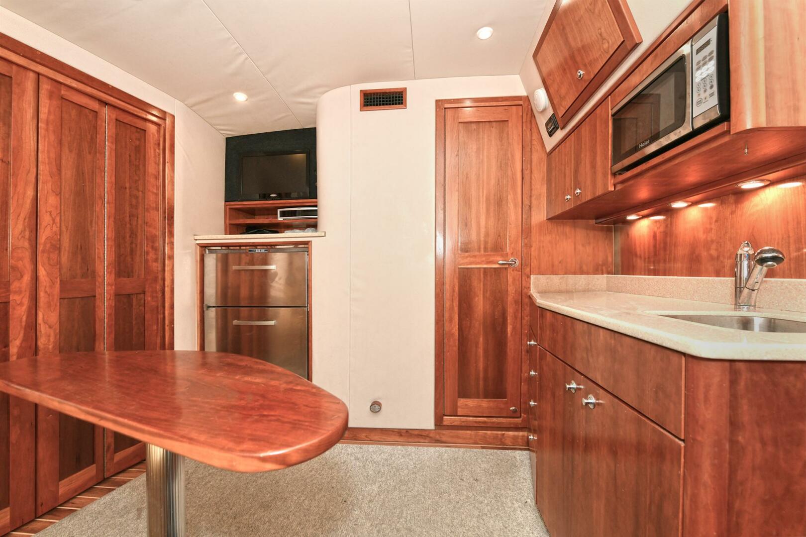 Slide: The Image of Albemarle 360 Express Fisherman 2013 - 3998781