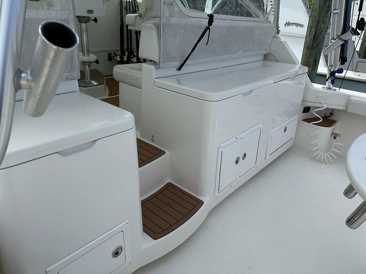 Slide: The Image of 0005317516 - 5549147