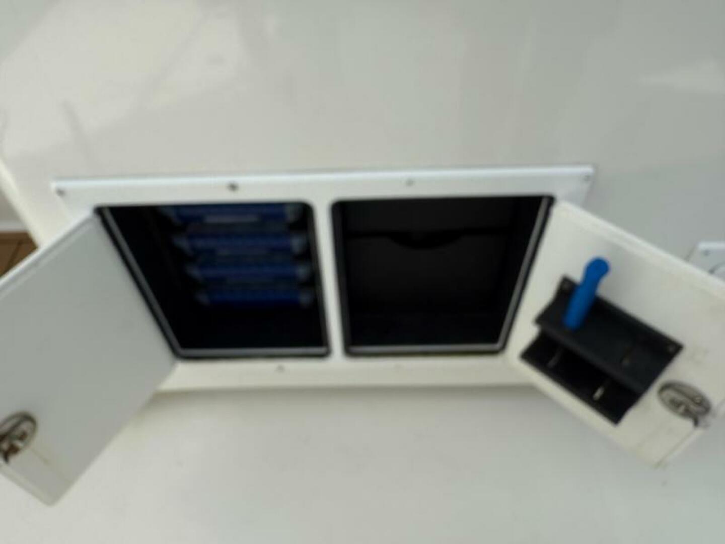 Slide: The Image of 0005316902 - 5549152