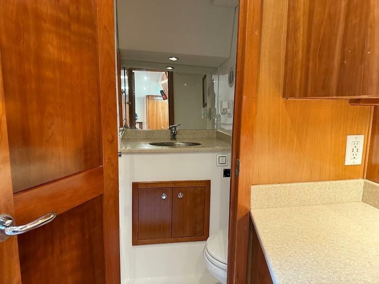 Slide: The Image of 0005316901 - 5549169