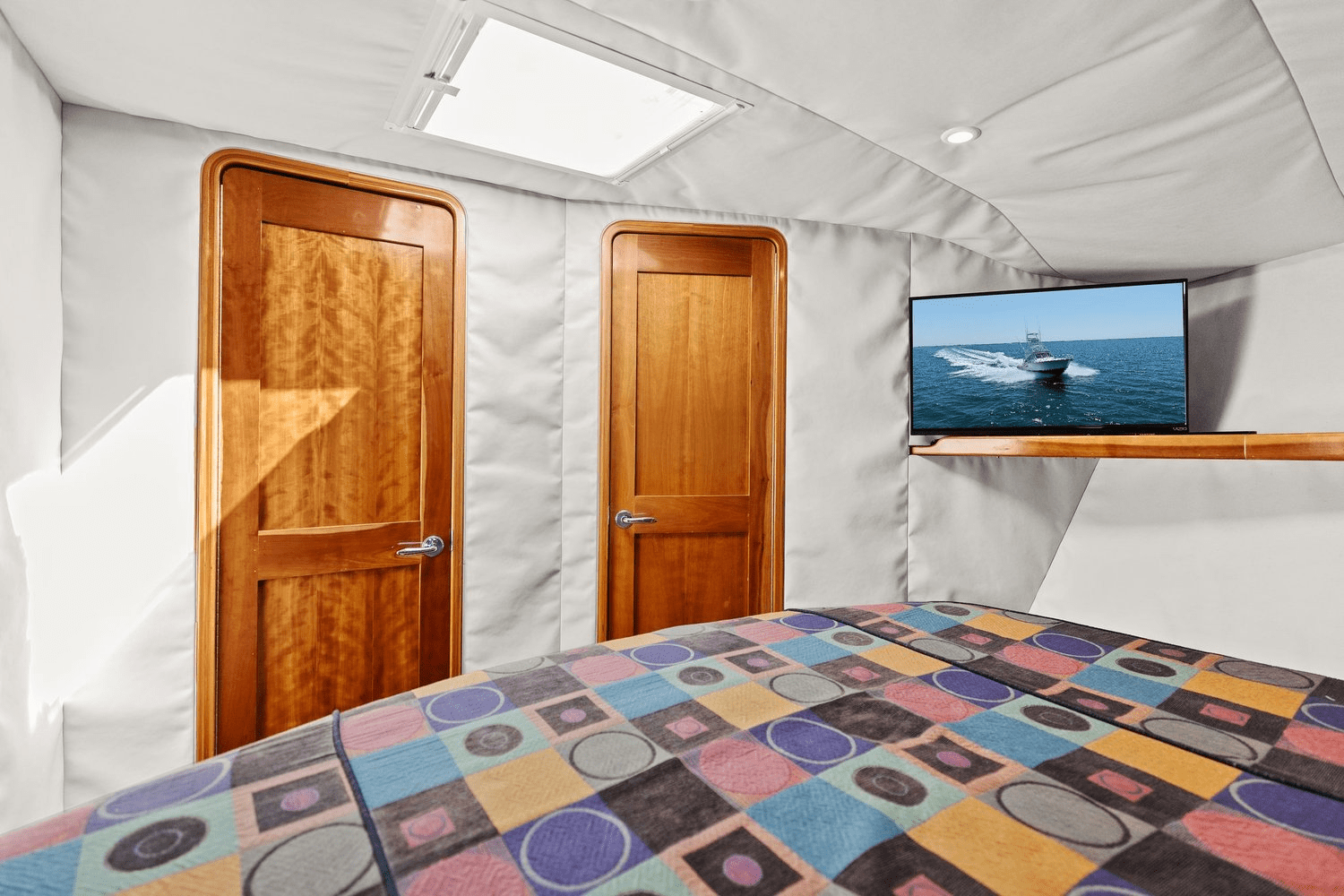 Slide: The Image of Albemarle 410 EXPRESS FISHERMAN 2004 - 27