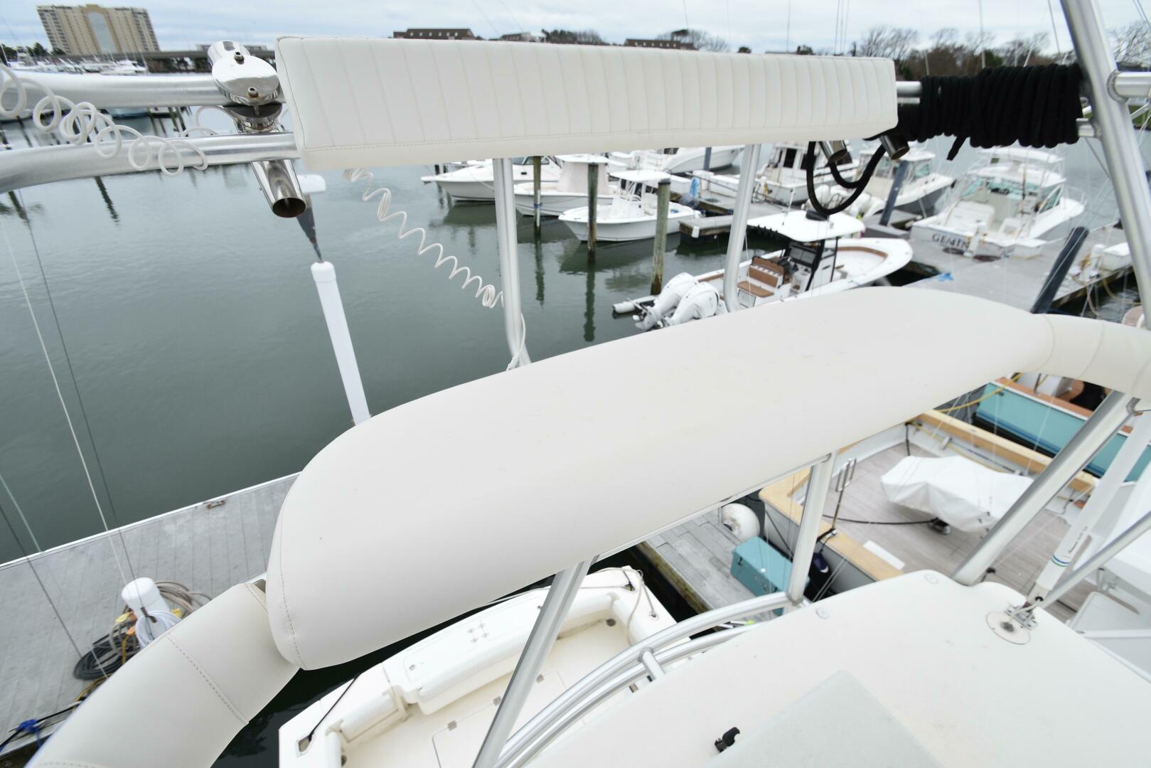 Slide: The Image of Albemarle 410 Express Fisherman 2006 - 4119966