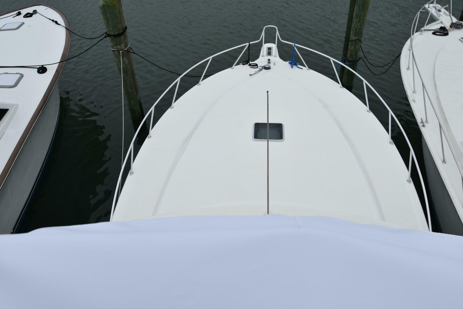 Slide: The Image of Albemarle 410 Express Fisherman 2006 - 4120013