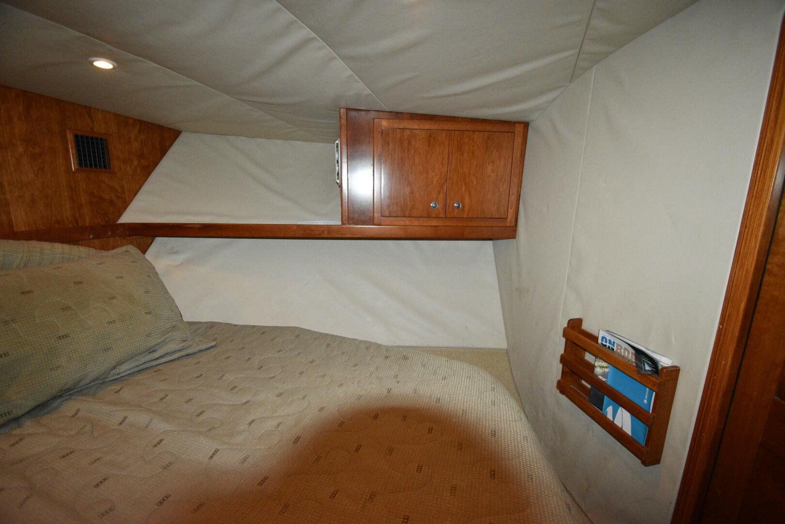Slide: The Image of Albemarle 410 Express Fisherman 2006 - 4120017