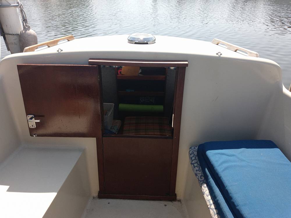 Slide: The Image of Albin 25 Deluxe 1978 - 15653911