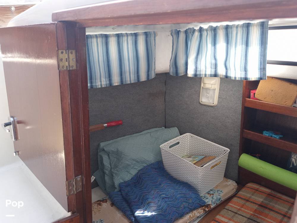 Slide: The Image of Albin 25 Deluxe 1978 - 15653913