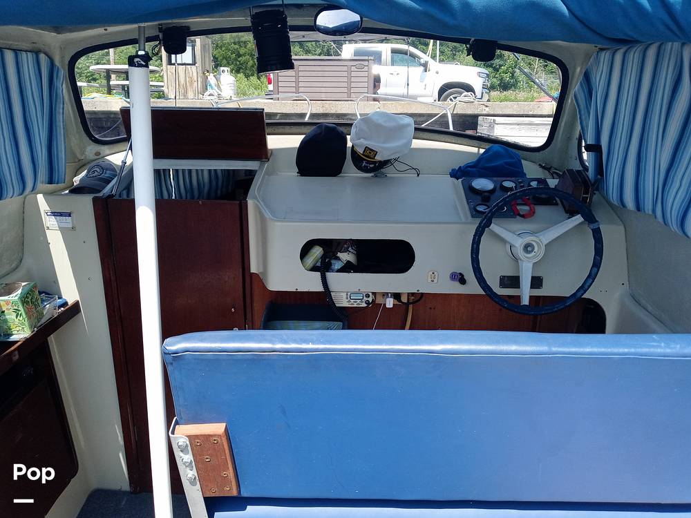 Slide: The Image of Albin 25 Deluxe 1978 - 15654078