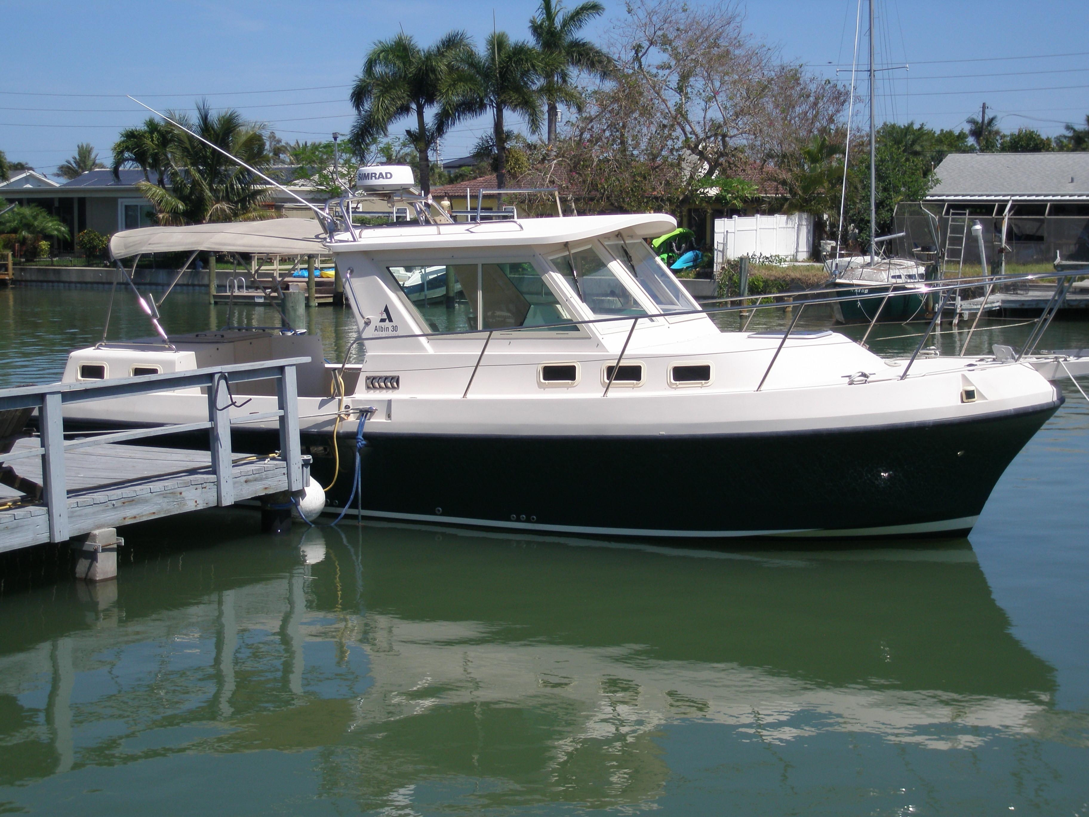 Slide: The Image of Albin 30 Family Cruiser 2004 - 1