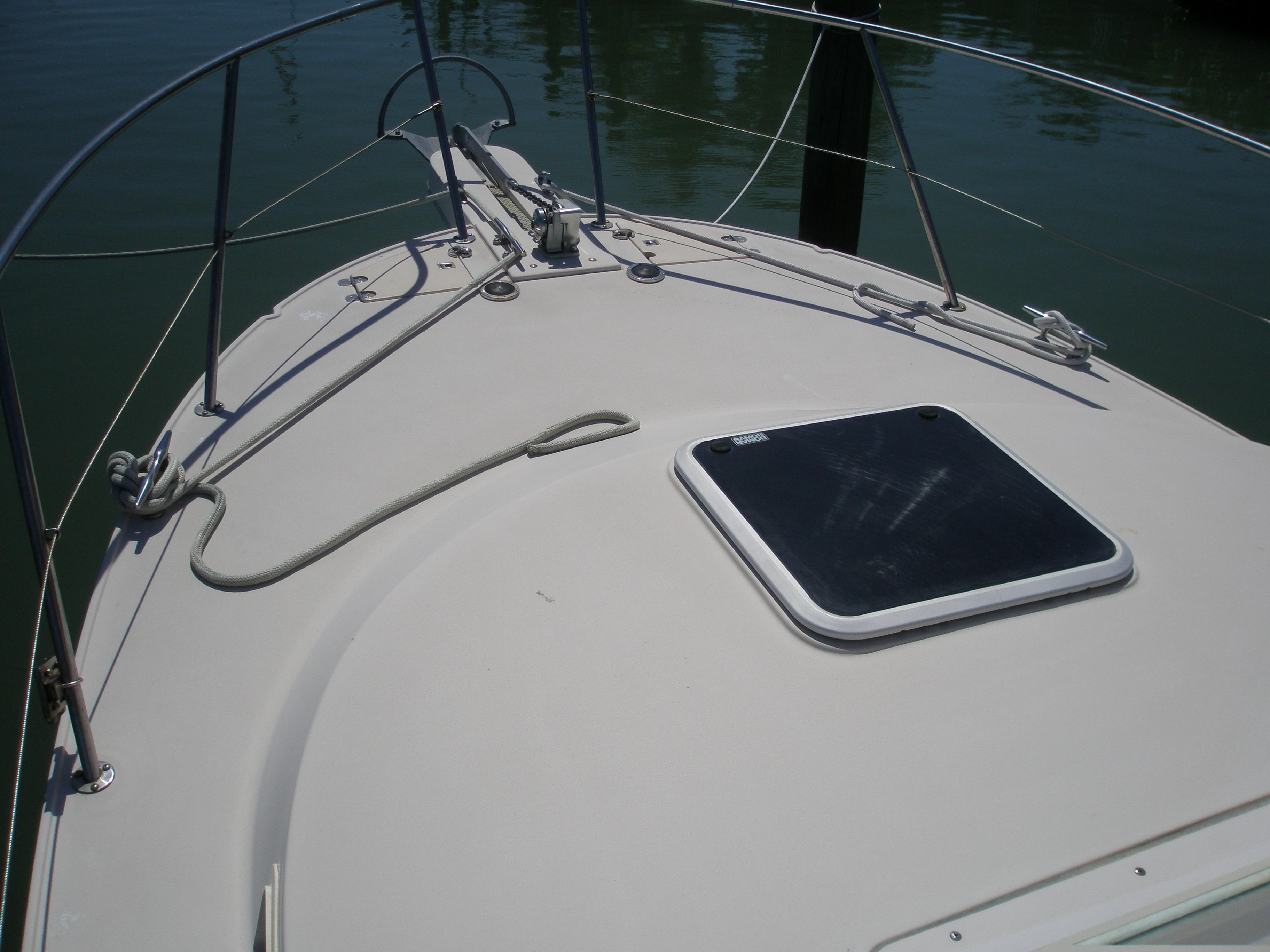 Slide: The Image of Albin 30 Family Cruiser 2004 - 6