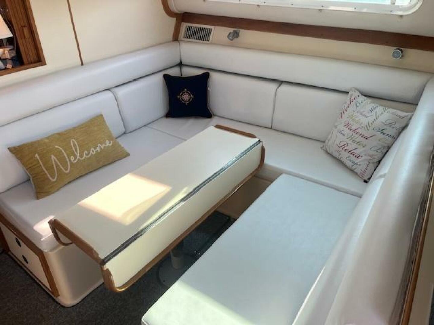 Slide: The Image of Albin 32 2 Command Bridge 2002 - 5535301