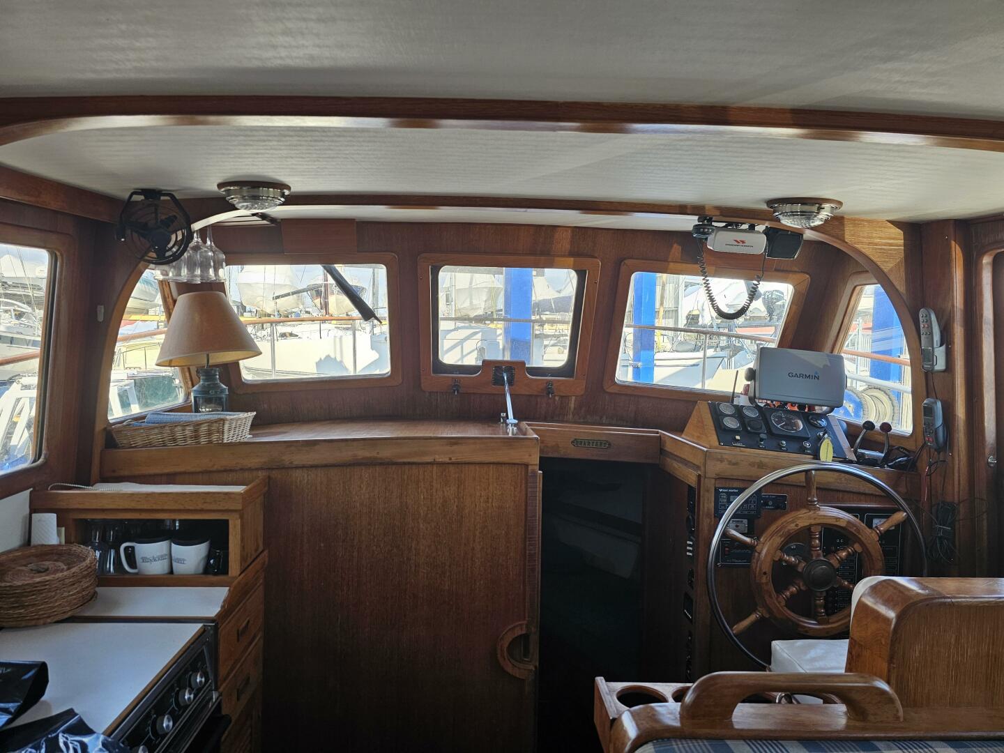 Slide: The Image of Albin 36 Trawler 1988 - 19