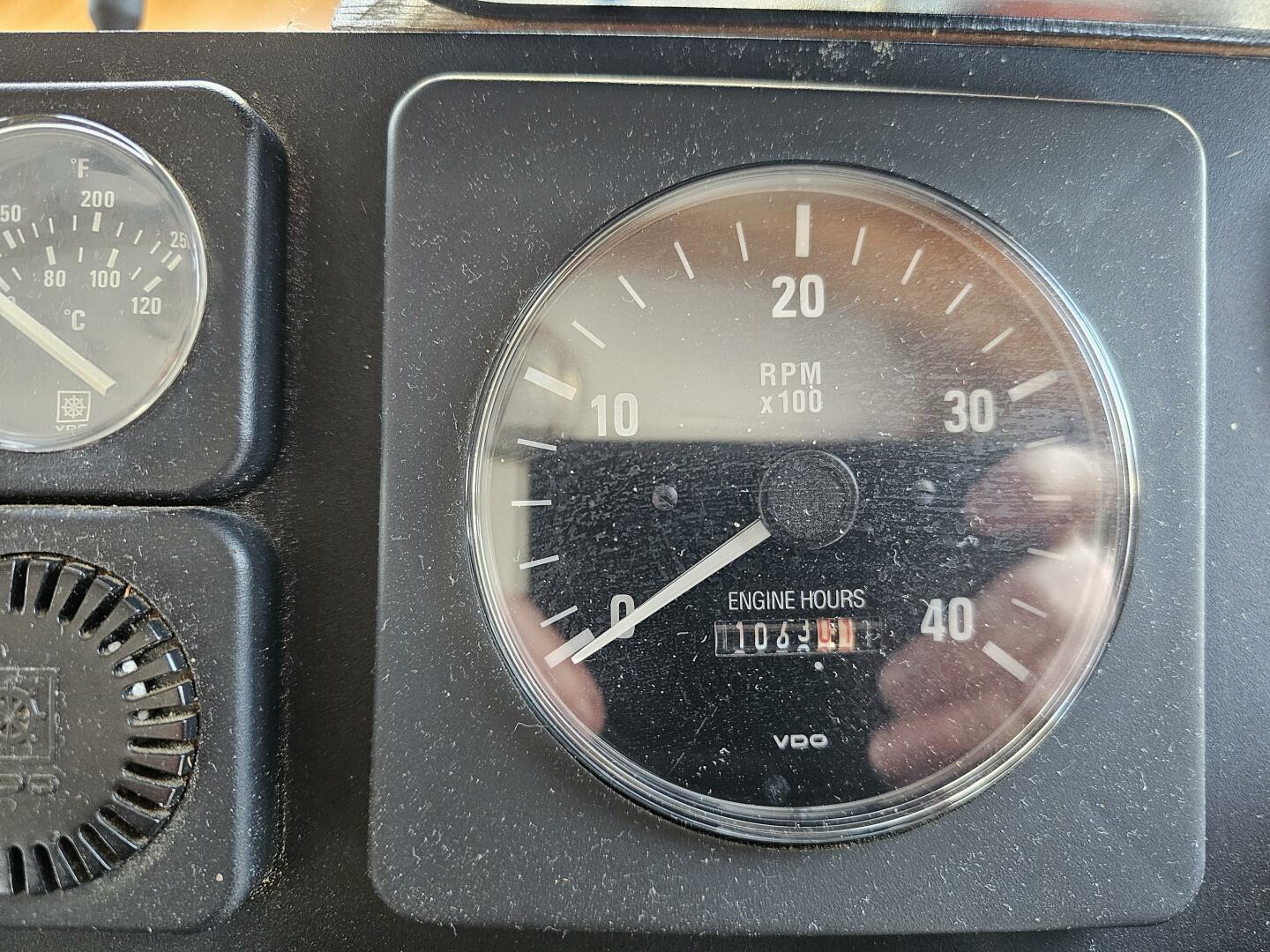 Slide: The Image of Albin 36 Trawler 1988 - 20