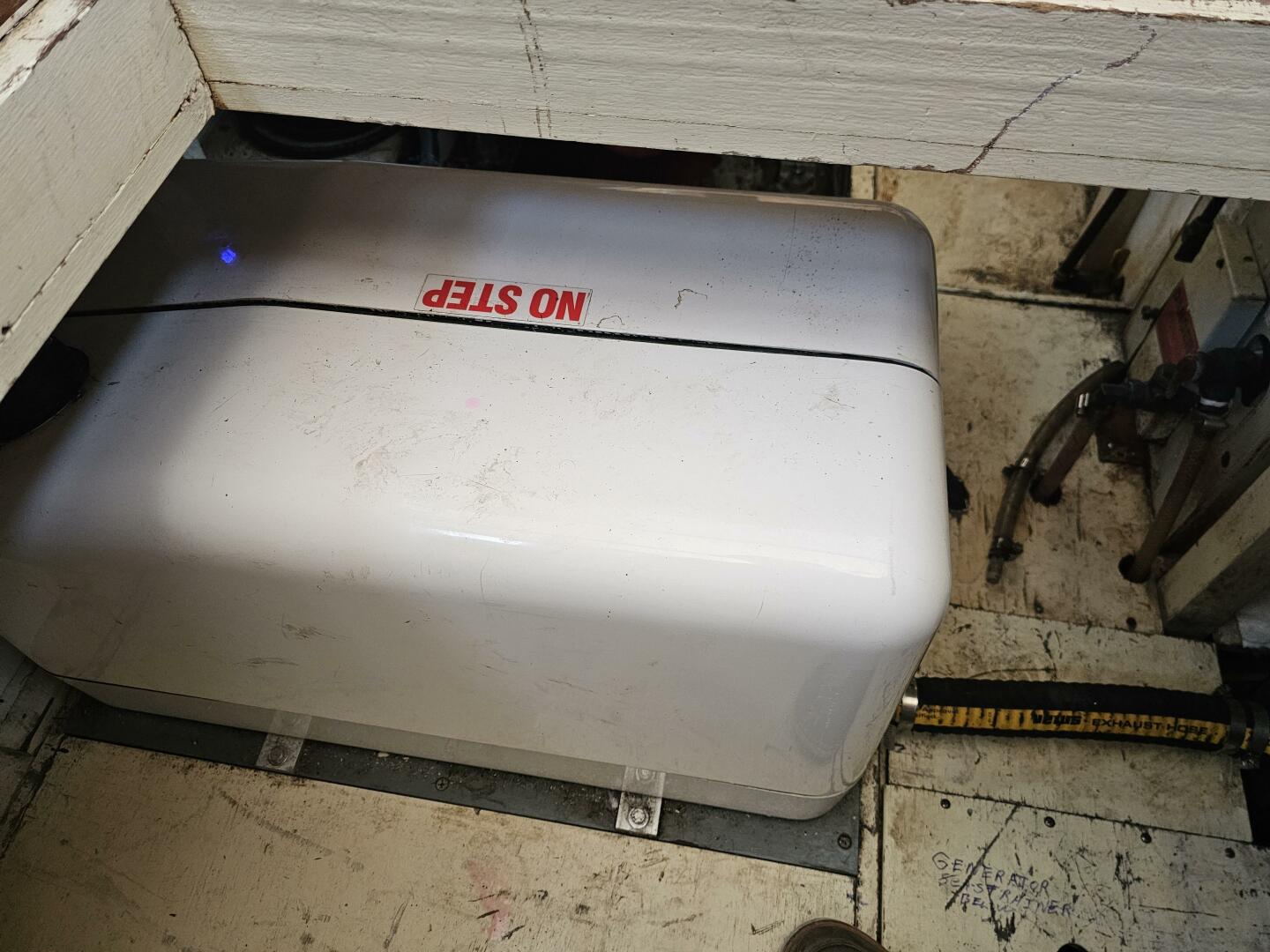 Slide: The Image of Albin 36 Trawler 1988 - 22