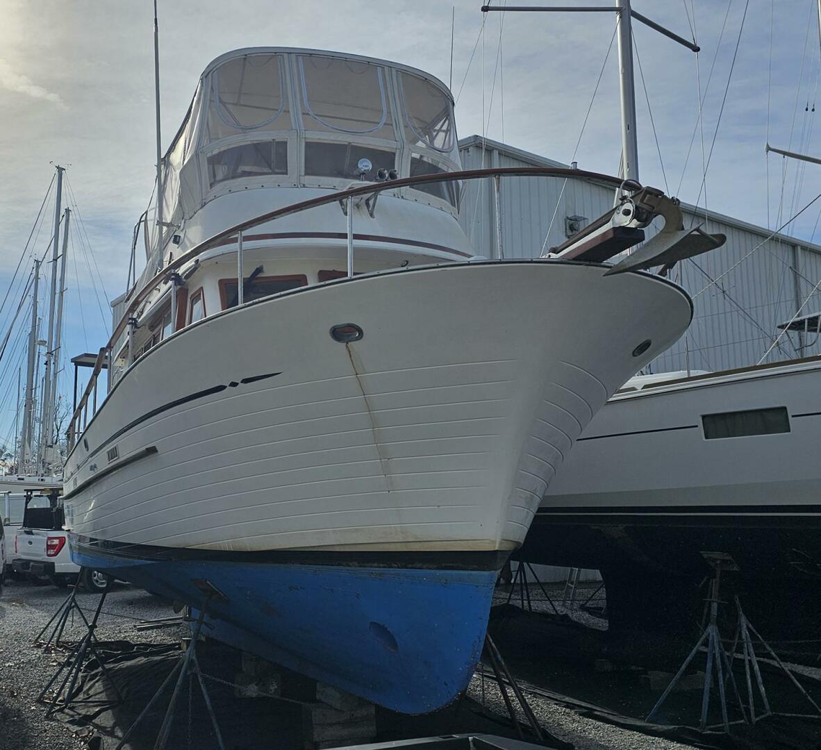 Slide: The Image of Albin 36 Trawler 1988 - 8