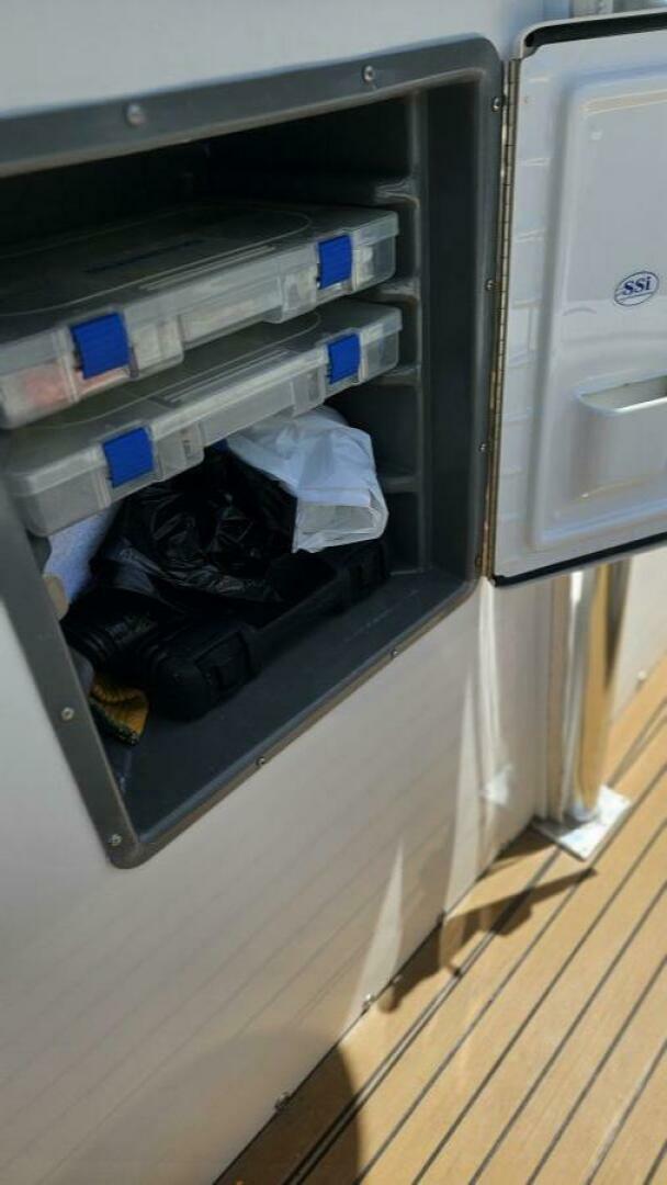 Slide: The Image of Albury Brothers 27 Center Console 2014 - 5253671