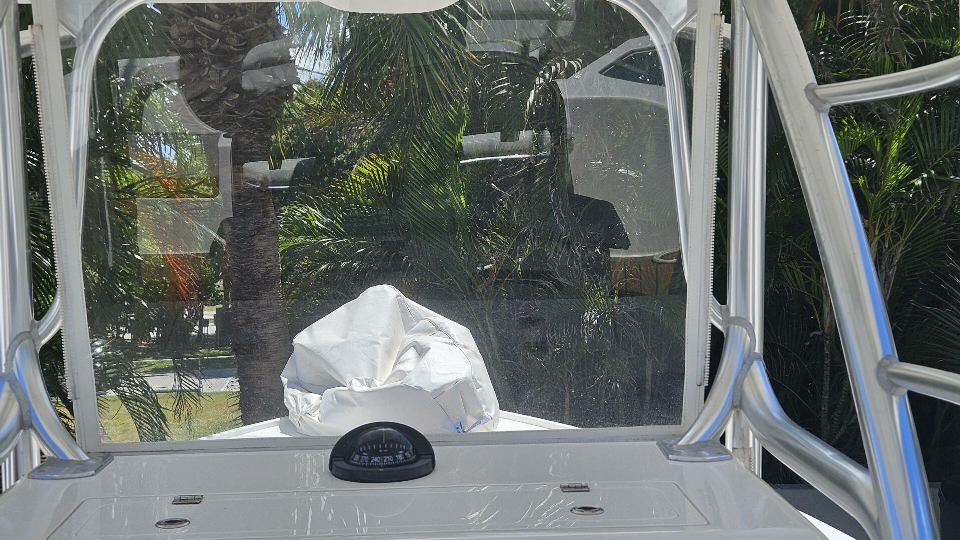 Slide: The Image of Albury Brothers 27 Center Console 2014 - 5253657