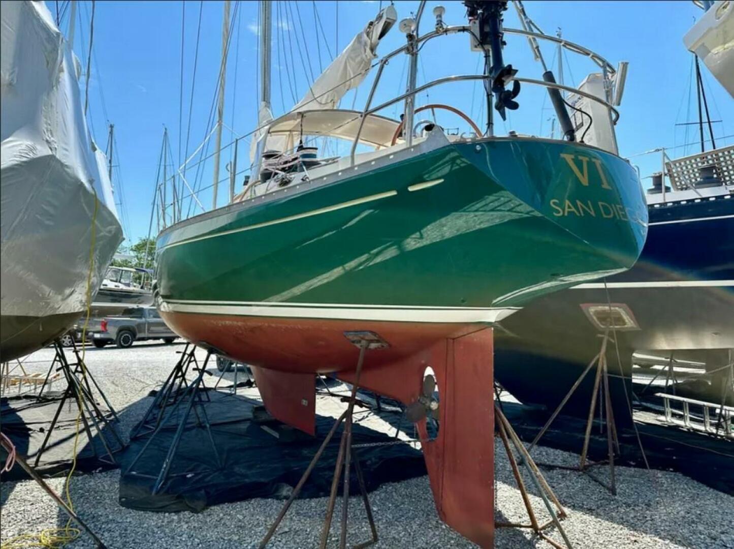 Slide: The Image of Alden 44 1980 - 5620784