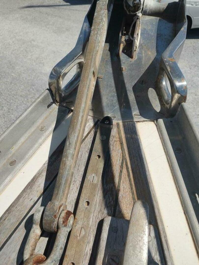 Slide: The Image of Alden 44 1980 - 5620823