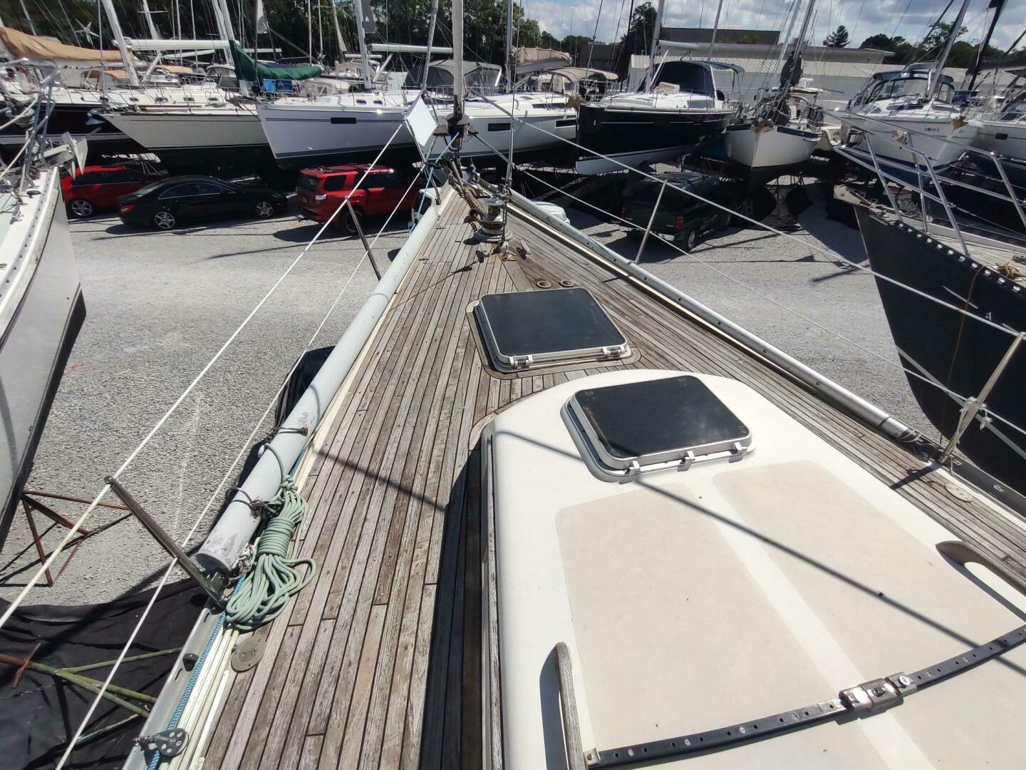 Slide: The Image of Alden 44 1980 - 5620824