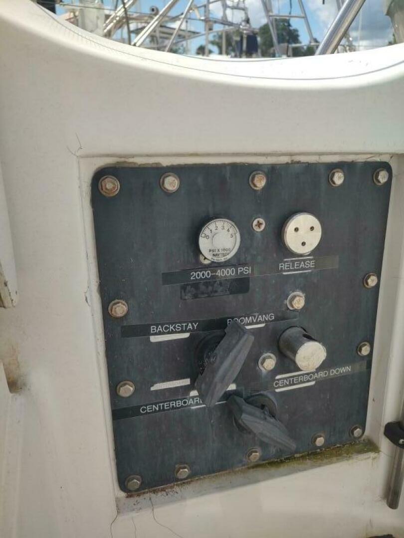 Slide: The Image of Alden 44 1980 - 5620842