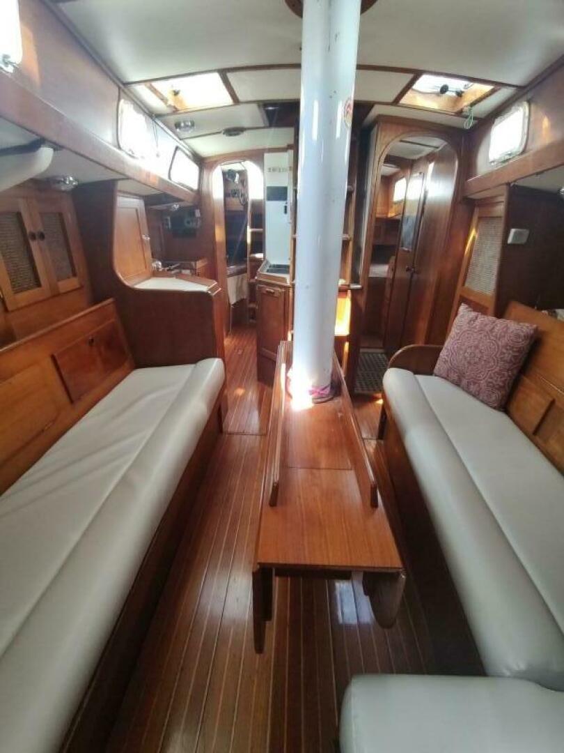 Slide: The Image of Alden 44 1980 - 5620847