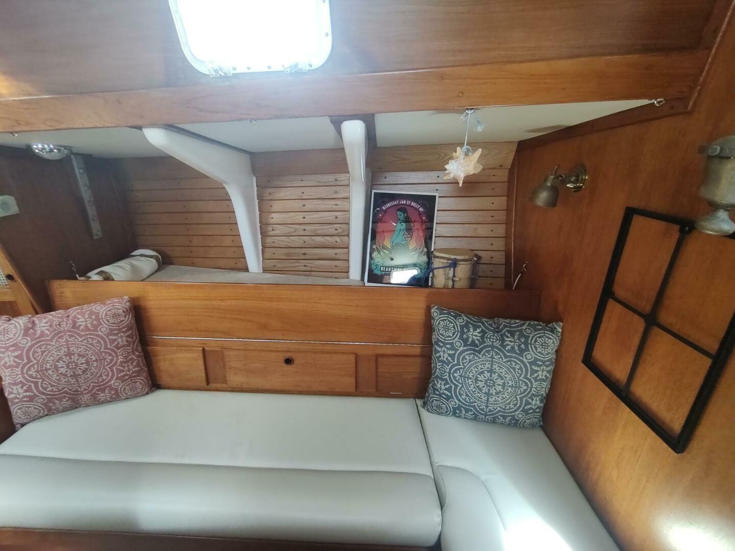 Slide: The Image of Alden 44 1980 - 5620863