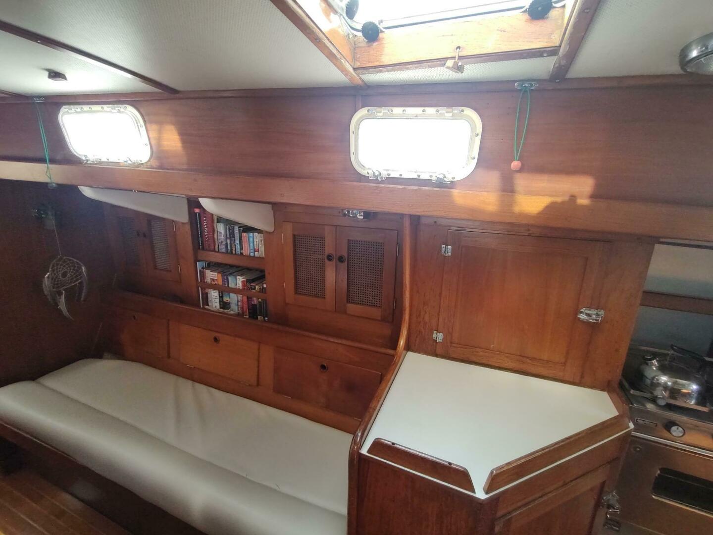 Slide: The Image of Alden 44 1980 - 5620867