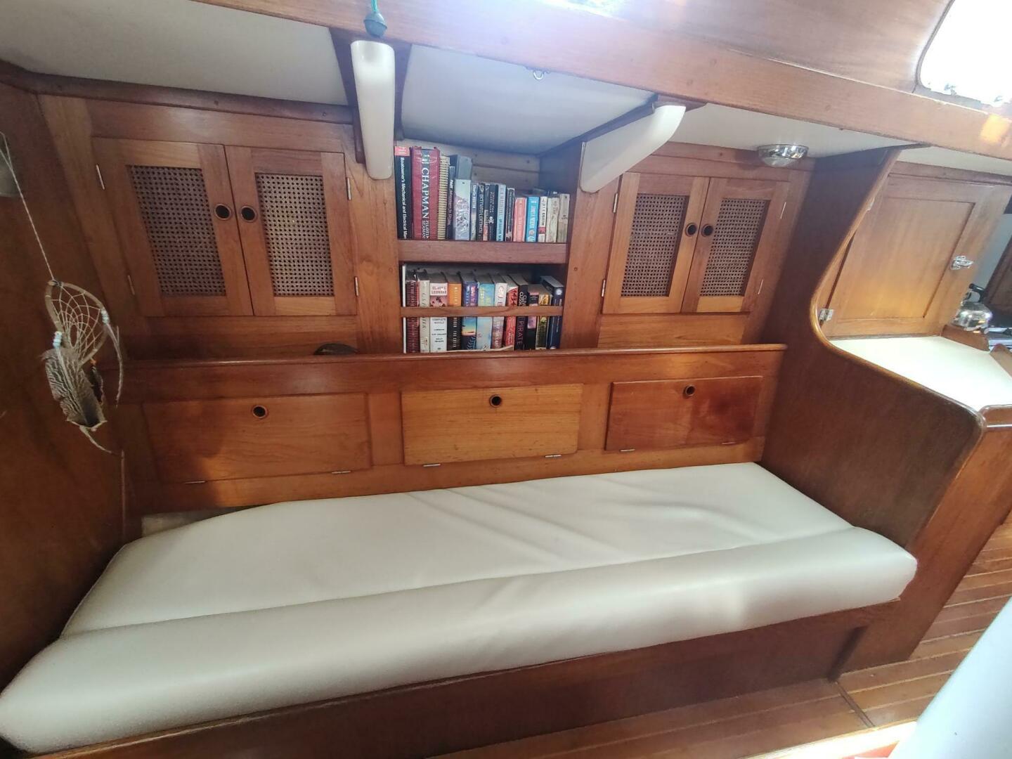 Slide: The Image of Alden 44 1980 - 5620869