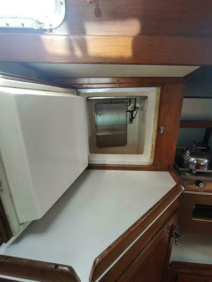 Slide: The Image of Alden 44 1980 - 5620886