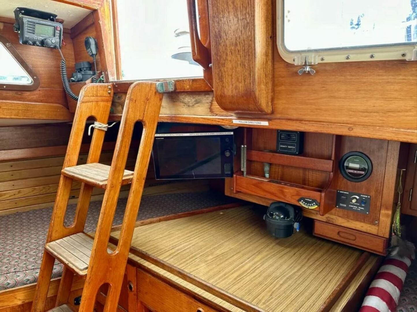 Slide: The Image of Alden 44 1980 - 5620910