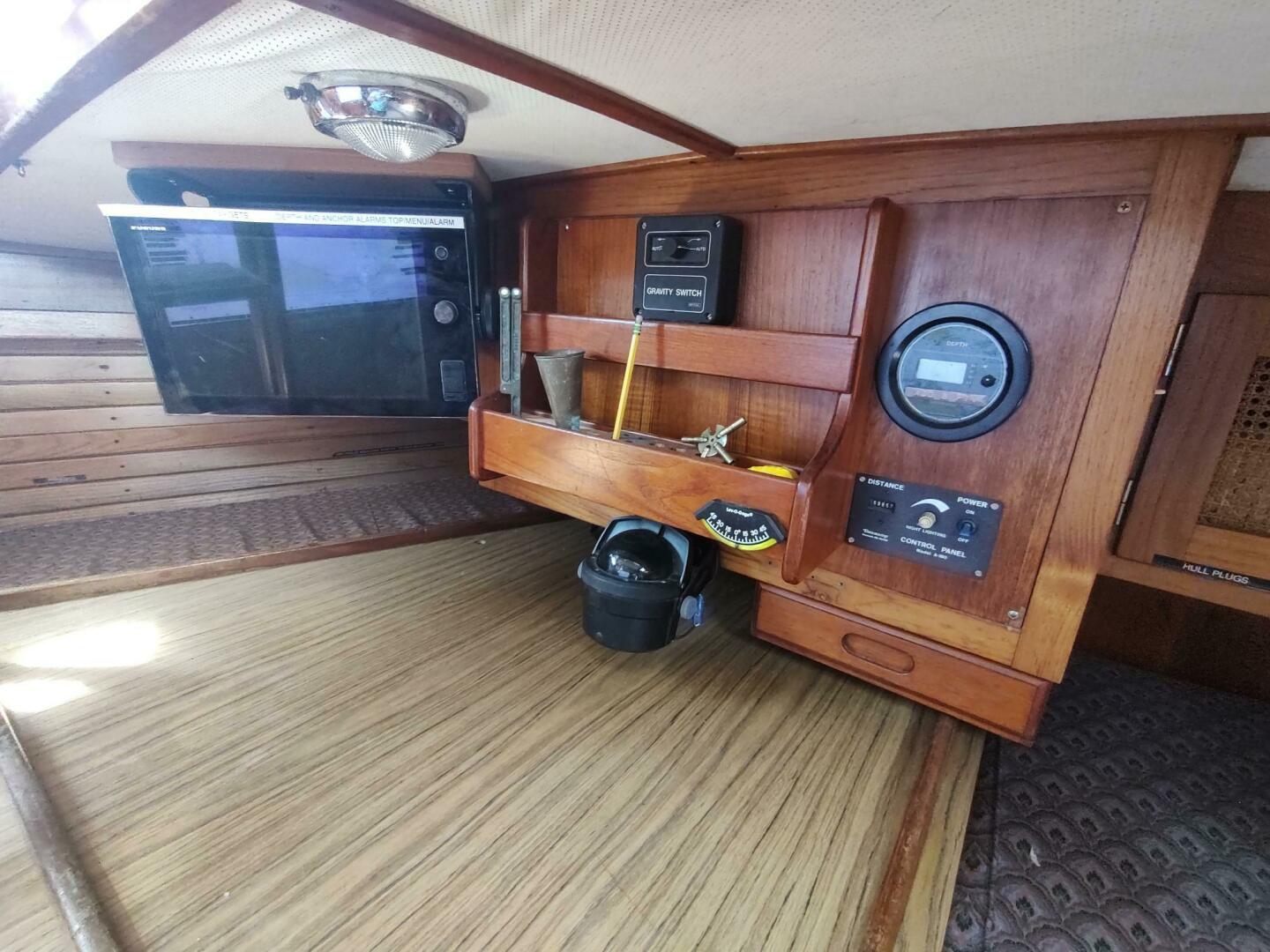 Slide: The Image of Alden 44 1980 - 5620916