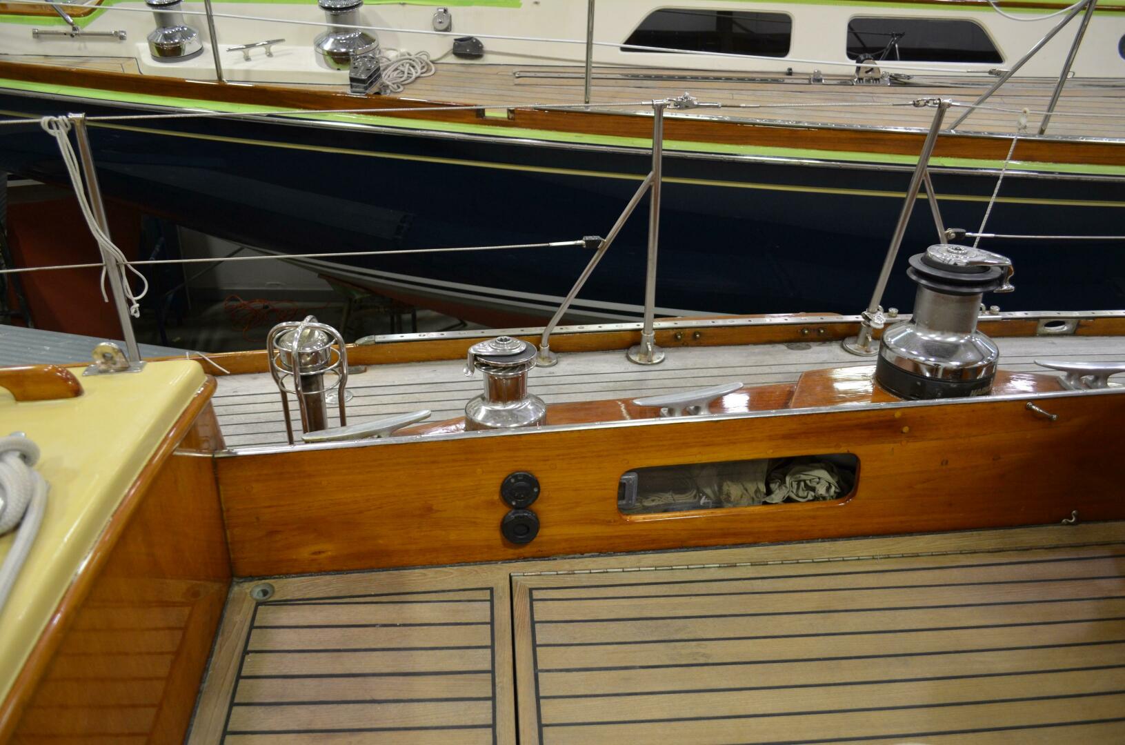 Slide: The Image of Alden Cutsom 47 Center Cockpit Ketch 1973 - 5144889