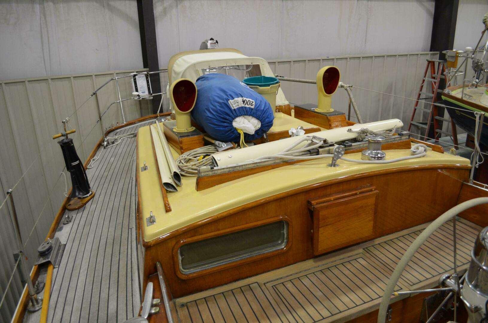 Slide: The Image of Alden Cutsom 47 Center Cockpit Ketch 1973 - 5144900