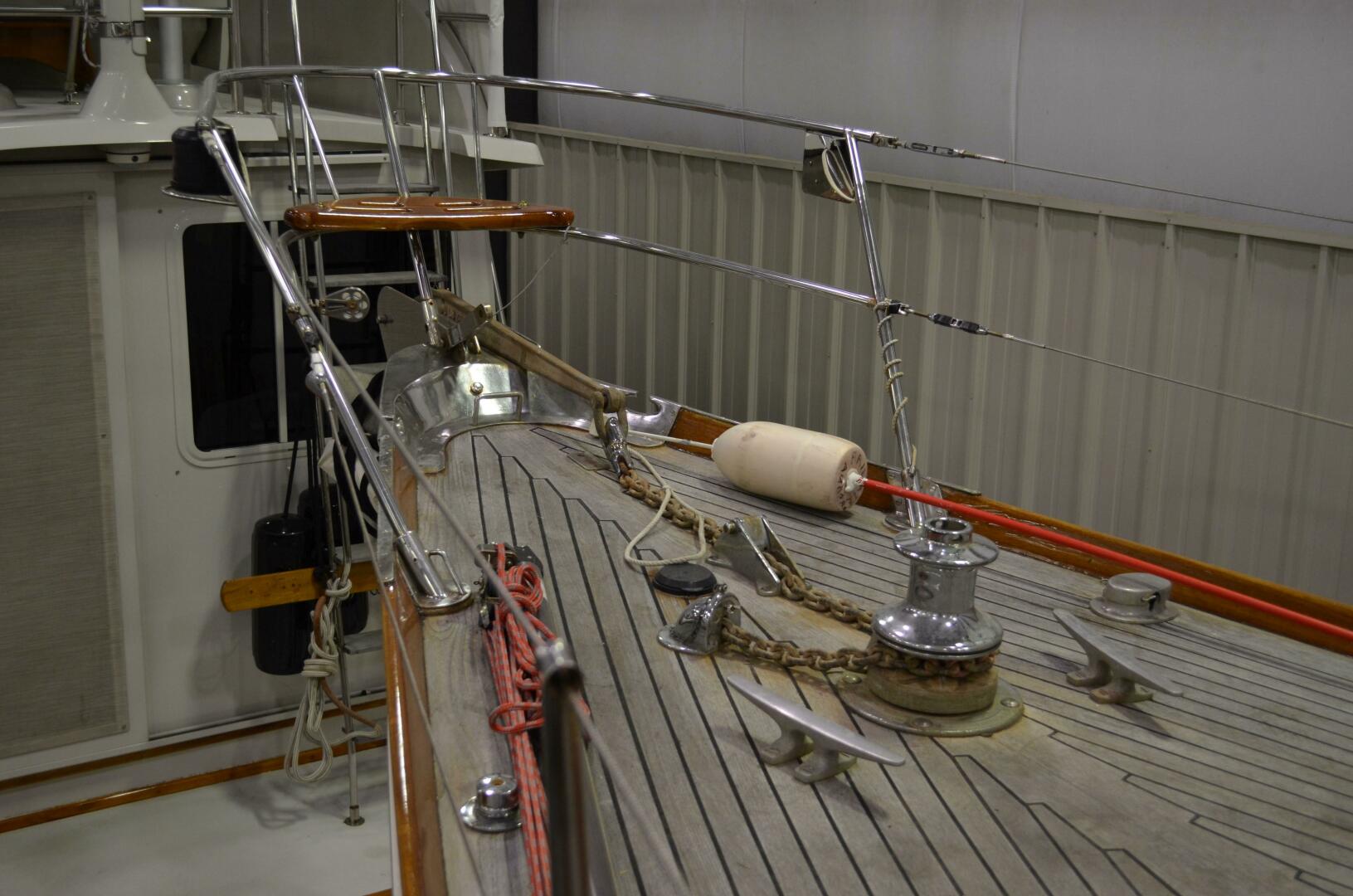 Slide: The Image of Alden Cutsom 47 Center Cockpit Ketch 1973 - 5144901